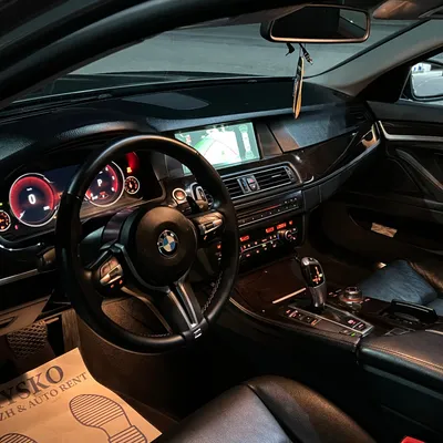 BMW 5 Series 2013 në shitje