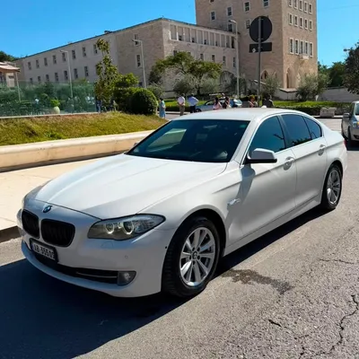 BMW 5 Series 2013 në shitje