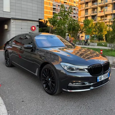 BMW 7 Series 2017 në shitje