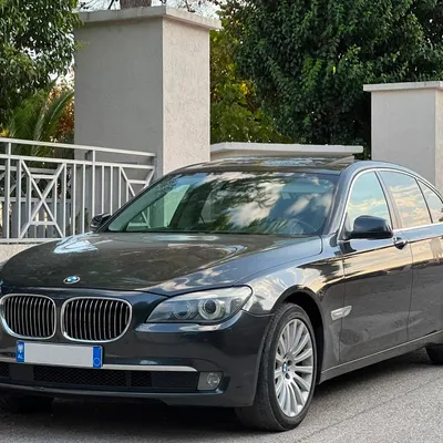 BMW 7 Series 2012 në shitje