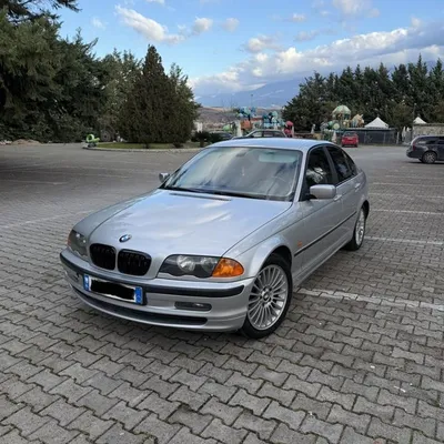BMW 3 Series 1999 në shitje