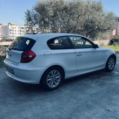 BMW 1 Series 2009 në shitje