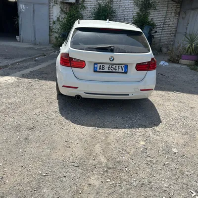 BMW 3 Series 2015 në shitje
