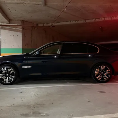 BMW 7 Series 2010 në shitje
