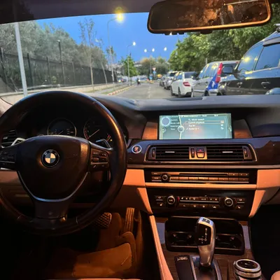 BMW 5 Series 2012 në shitje