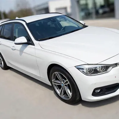 BMW 3 Series 2018 në shitje