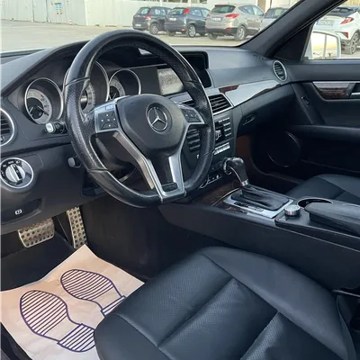 Mercedes-Benz C-class 2013 në shitje