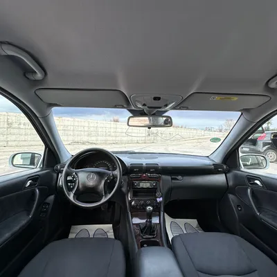 Mercedes-Benz C-class 2004 në shitje