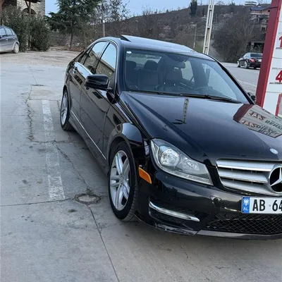 Mercedes-Benz C-class 2012 në shitje
