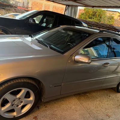 Mercedes-Benz C-class 2004 në shitje