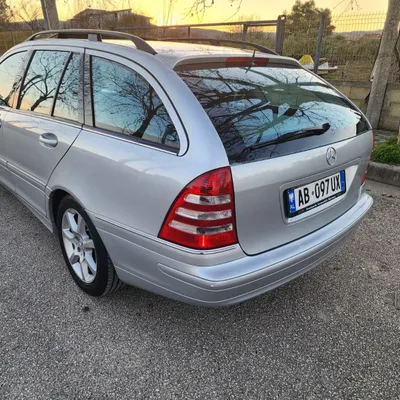 Mercedes-Benz C-class 2006 në shitje
