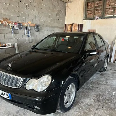 Mercedes-Benz C-class 2003 në shitje