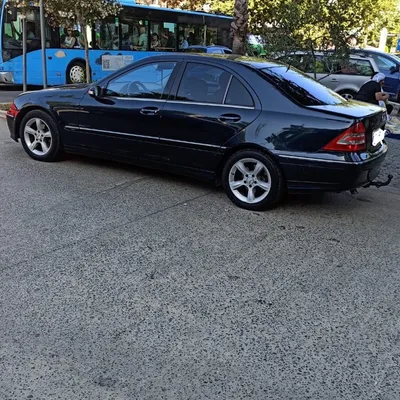 Mercedes-Benz C-class 2006 në shitje