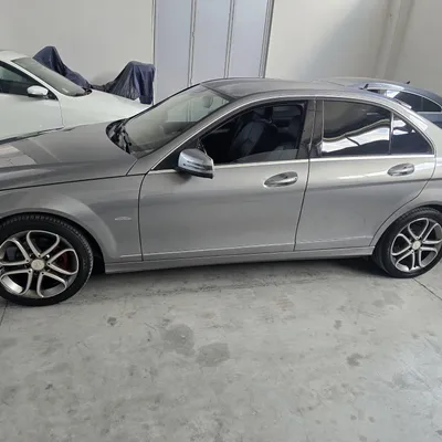 Mercedes-Benz C-class 2010 në shitje