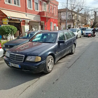 Mercedes-Benz C-class 2001 në shitje