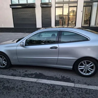 Mercedes-Benz C-class 2003 në shitje