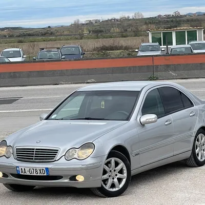 Mercedes-Benz C-class 2001 në shitje