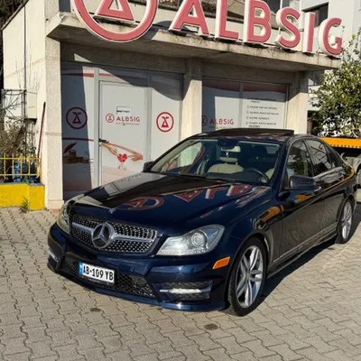 Mercedes-Benz C-class 2012 në shitje