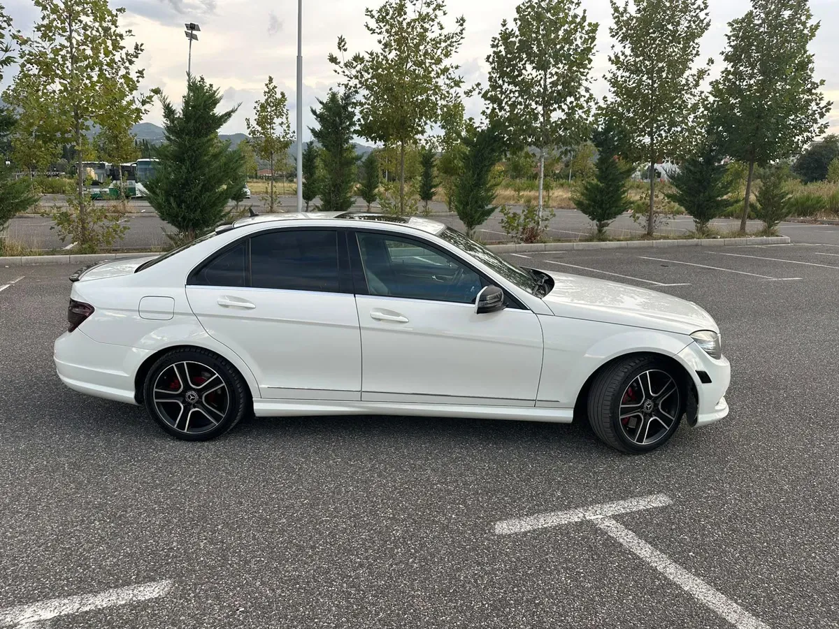 2011 Mercedes-Benz C-class