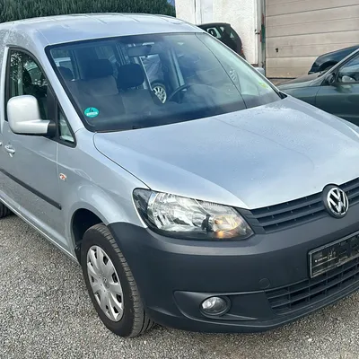 Volkswagen Caddy 2010 në shitje