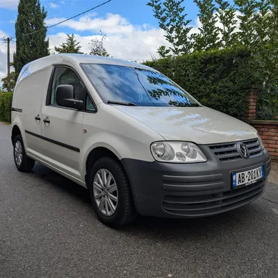 Volkswagen Caddy 2009 në shitje