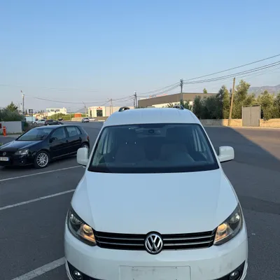 Volkswagen Caddy 2012 në shitje
