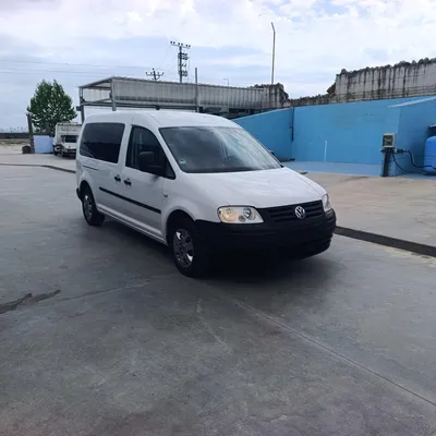Volkswagen Caddy 2008 në shitje