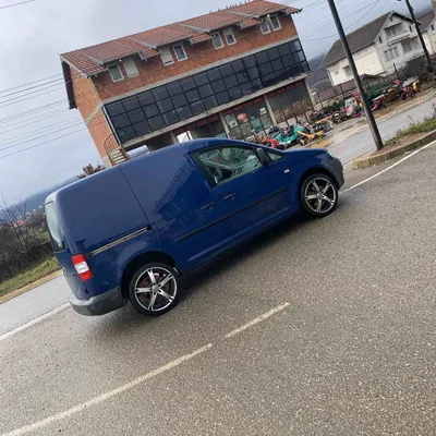 Volkswagen Caddy 2006 në shitje