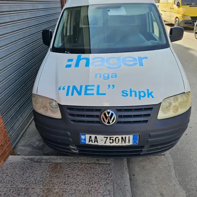 Volkswagen Caddy 2010 në shitje
