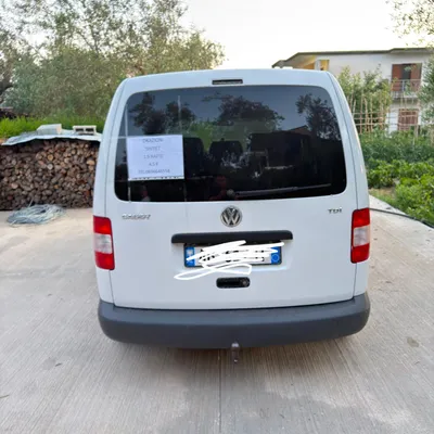 Volkswagen Caddy 2008 në shitje