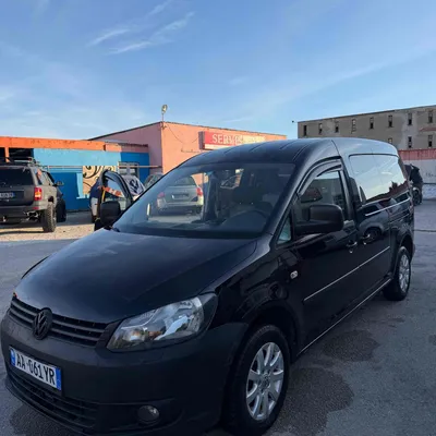 Volkswagen Caddy 2011 në shitje