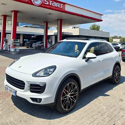 Porsche Cayenne 2016