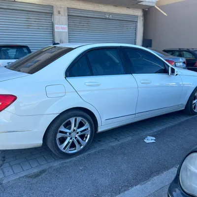 Mercedes-Benz C-class 2012 në shitje