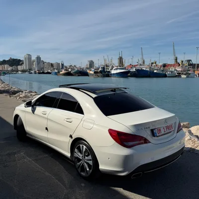 Mercedes-Benz CLA