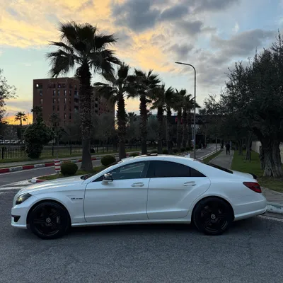Mercedes-Benz CLS