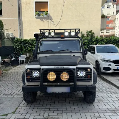 Land Rover Defender 2009 në shitje