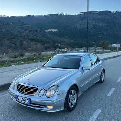 Mercedes-Benz E-class 2005 në shitje