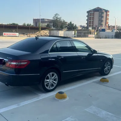Mercedes-Benz E-class 2011 në shitje