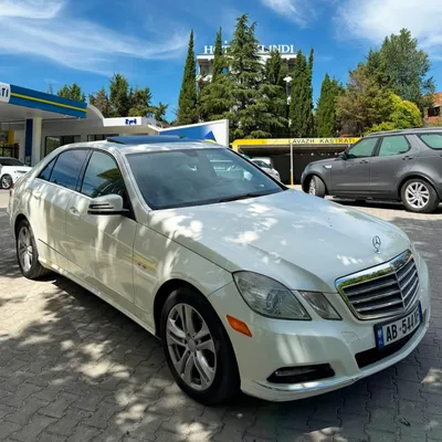 Mercedes-Benz E-class 2012 në shitje
