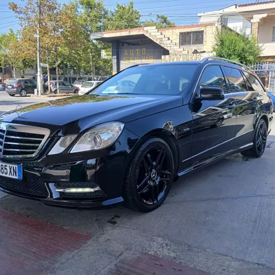 Mercedes-Benz E-class 2012 në shitje