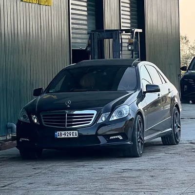 Mercedes-Benz E-class 2011 në shitje