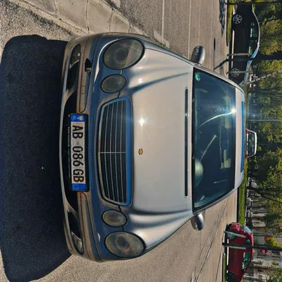 Mercedes-Benz E-class 2004 në shitje