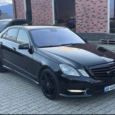 Mercedes-Benz E-class 2012 në shitje