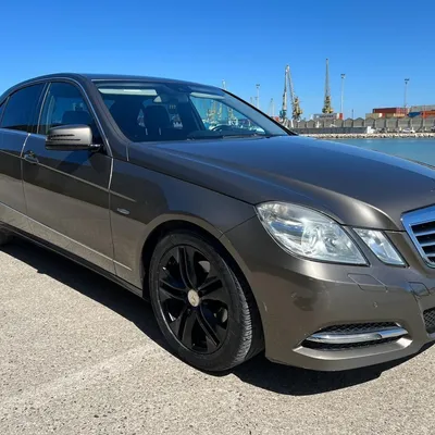 Mercedes-Benz E-class 2011 në shitje