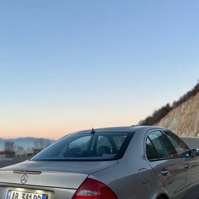 Mercedes-Benz E-class 2005 në shitje