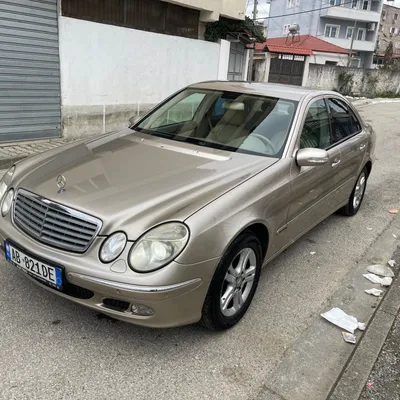Mercedes-Benz E-class 2004 në shitje