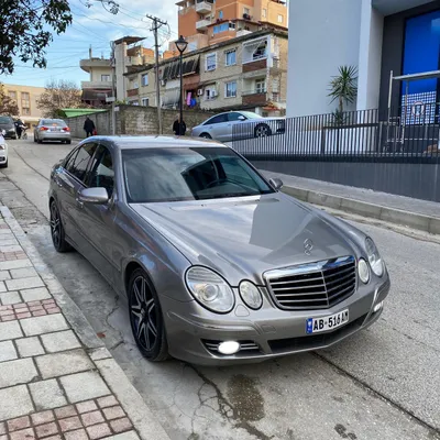 Mercedes-Benz E-class 2006 në shitje