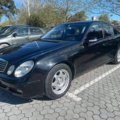 Mercedes-Benz E-class 2006 në shitje