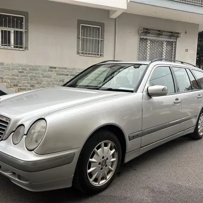 Mercedes-Benz E-class 2000 në shitje
