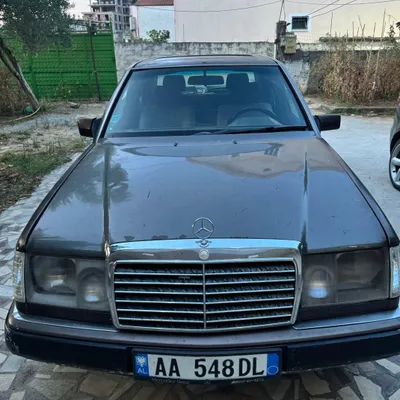Mercedes-Benz E-class 1994 në shitje